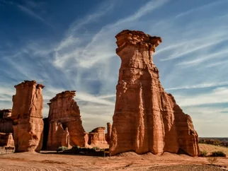 Promoción / Talampaya – Valle de la Luna y Termas de Fiambalá – Chilecito – La Rioja /Octubre – Noviembre/ Bus mix